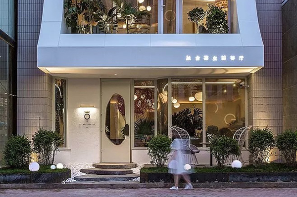 吸引人的店鋪門頭裝修設(shè)計(jì)方法分享