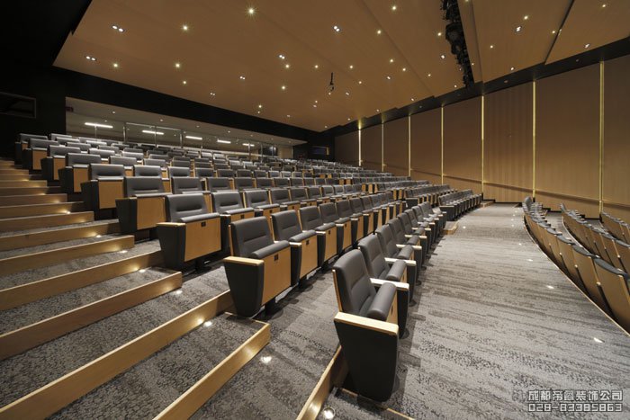 300平成人培訓機構裝修有哪些注意事項？